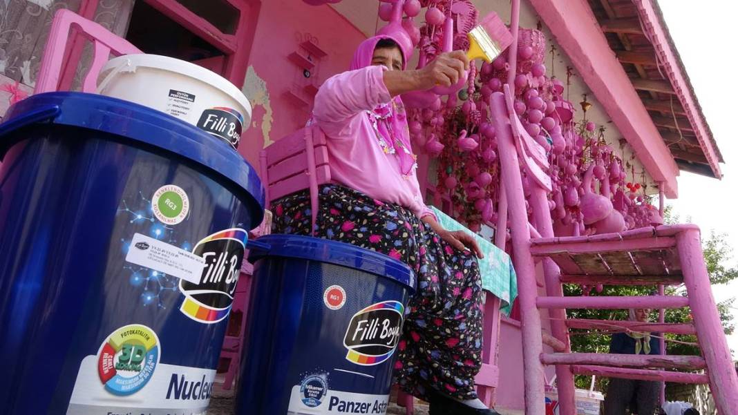 Daha önce böyle bir ev görmediniz! Türkiye'nin dört bir yanından görmeye geliyorlar, meğer çocukluk hayaliymiş 18